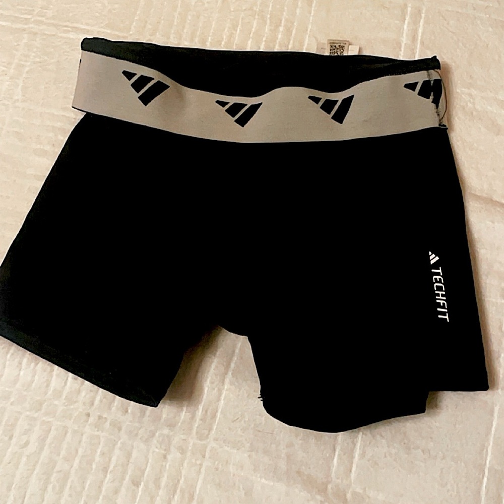 Adidas Tech Fit Reversible Waistband Athletic Shorts Size XS